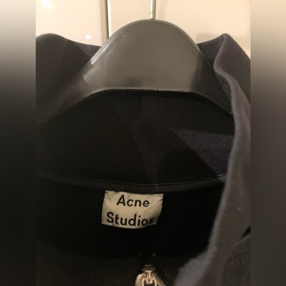 Acne Studios zippered black sweatshirt - Picture 2 of 5